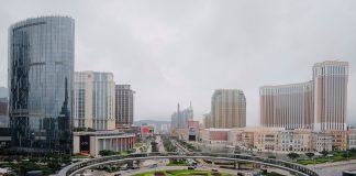 券商唱好賭股全線急彈新濠飆8% 疫境拖累金沙中國停派末期息 券商唱好賭股全線急彈新濠飆8% 疫境拖累金沙中國停派末期息