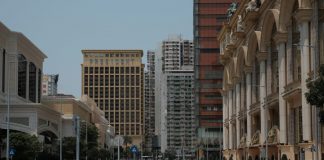 澳門最新失業率升至2.4% 零售博彩及博彩中介業失業人數最多 澳門最新失業率升至2.4% 零售博彩及博彩中介業失業人數最多