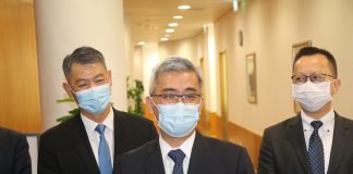粵澳通關逾半月賭業未回彈 黃少澤:與各省通關快有好消息 粵澳通關逾半月賭業未回彈 黃少澤:與各省通關快有好消息
