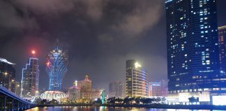 賭牌競投在即議員關注博企員工權益 倡設專屬基金保障從業 賭牌競投在即議員關注博企員工權益 倡設專屬基金保障從業