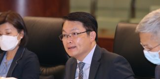李偉農指新賭牌10年成澳門轉捩點 同發展非博彩元素改賭城形象 李偉農指新賭牌10年成澳門轉捩點 同發展非博彩元素改賭城形象