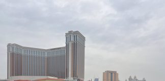 澳門去年第四季賭收574億按季升3% 全年中場收入佔整體75% 澳門去年第四季賭收574億按季升3% 全年中場收入佔整體75%