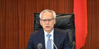 施政報告未提賭收估算數字 岑浩輝:經濟不確定性大須謹慎考慮 施政報告未提賭收估算數字 岑浩輝:經濟不確定性大須謹慎考慮