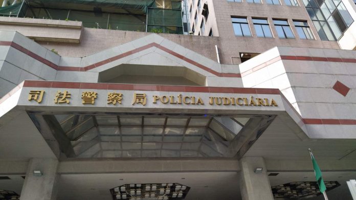 賭場再揭手機直播賭局代客落注 42歲內地女被捕
