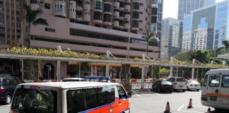 換錢黨疑遭黑吃黑詐騙損失5萬元 兩內地漢落網 換錢黨疑遭黑吃黑詐騙損失5萬元 兩內地漢落網